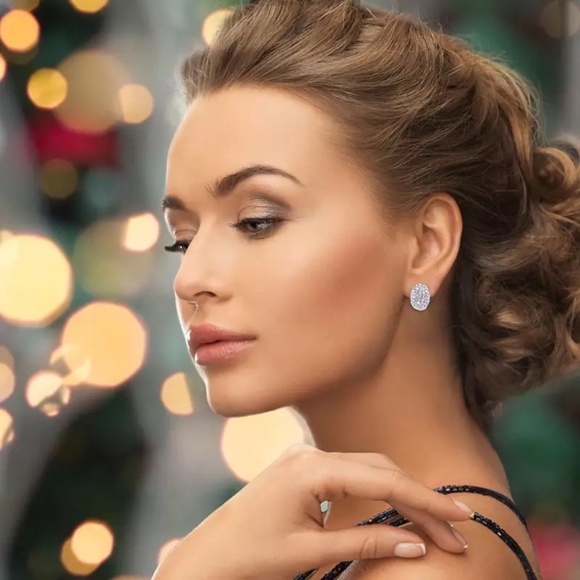 Silver Cluster Simulated Diamond Crystal Earrings - Picture 3 of 6